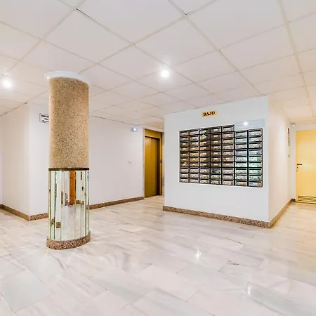 Apartamento Playa Capitan * Torrevieja