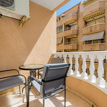 Apartamento Playa Capitan * Torrevieja